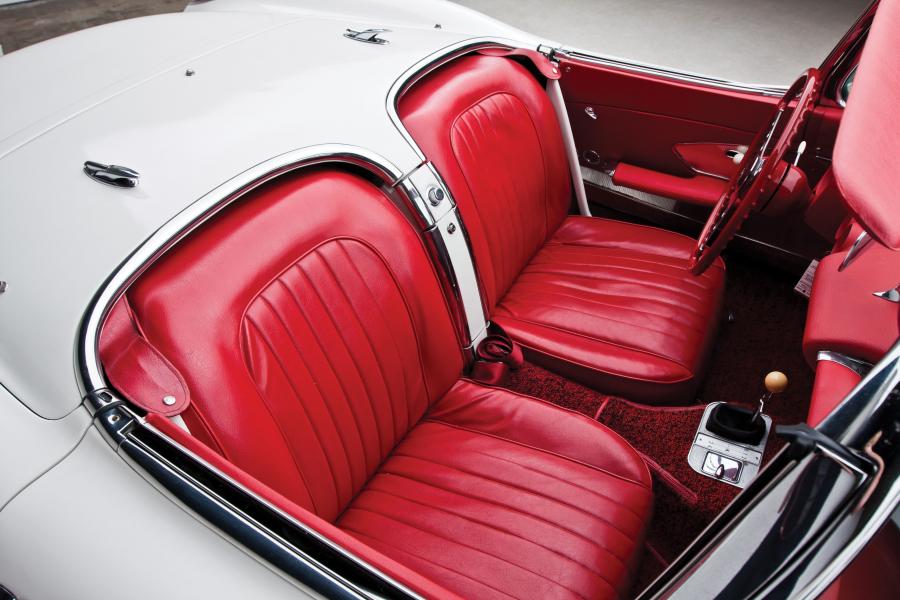  Chevrolet Corvette Roadster 1960 года  (фото 5 из 20)